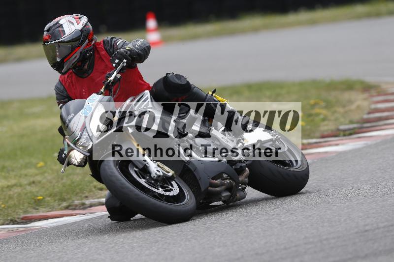 /Archiv-2025/04 13.04.2025 Get Faster Caremotion ADR/Gruppe gruen/88